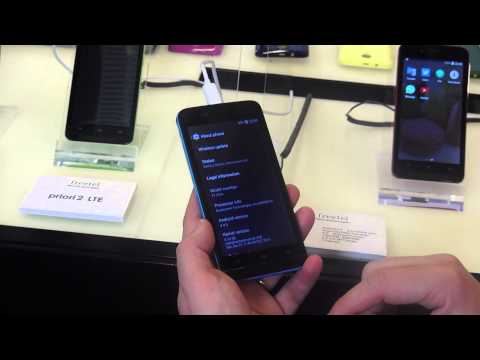 Freetel Phone (clone HTC M9) Windows Phone anteprima MWC 2015 da HDblog.it