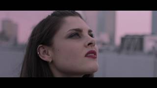 ATARI WU feat. Ania Karwan - Tańcz tekst piosenki