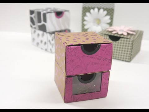 Schubladenbox mit dem Falzbrett für Briefumschläge