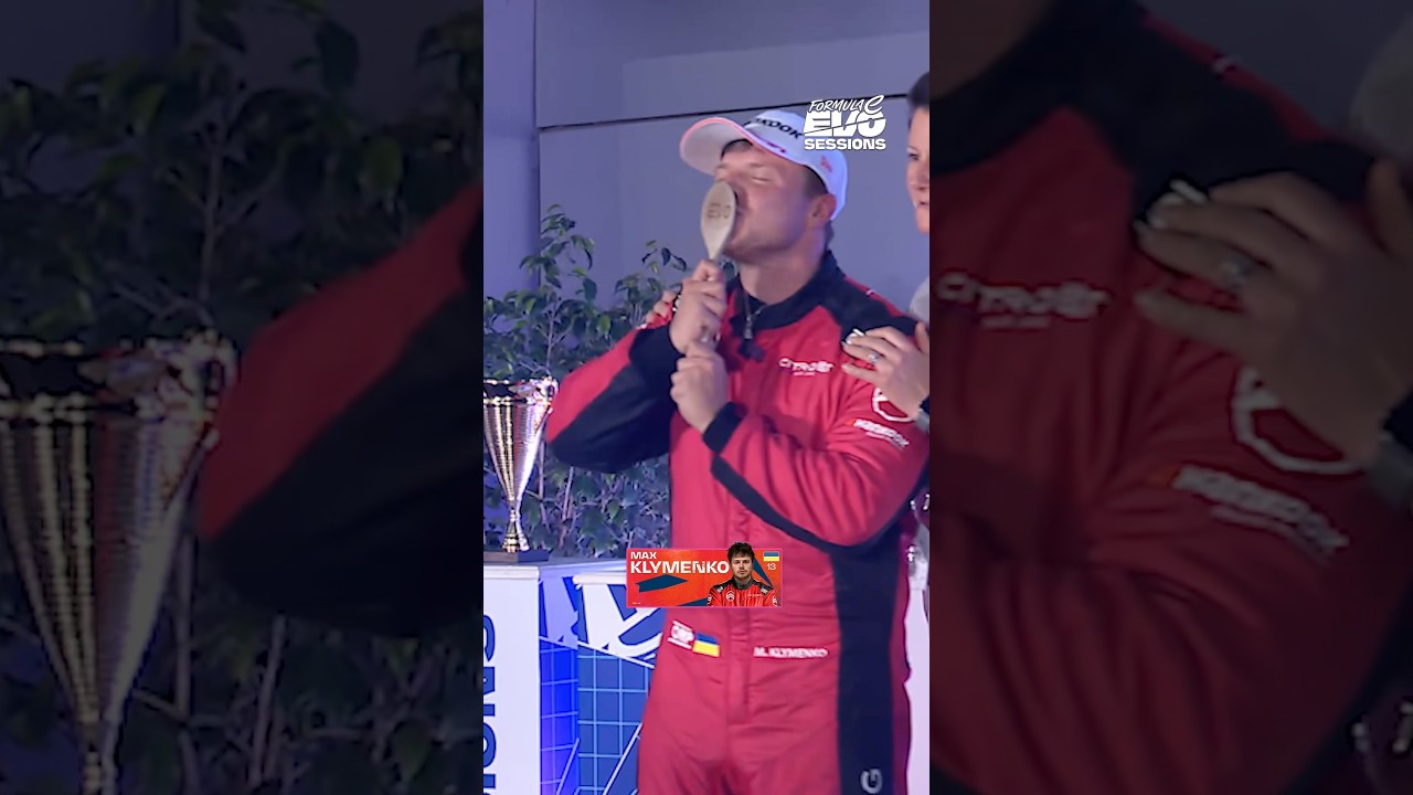 Finishing last never looked so good 🤩🥄 #EVOSessions  #FormulaE #Motorsport #Racing