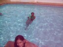Pisicina do Batalh�o Com As Meninas-Apresenta��o