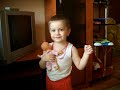 si Ilincuta cantareata(2 ani si 3 luni) -Trandafirii