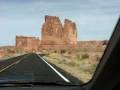 videos de Cross USA Day 3: Begin at Arches National Park, 五月天 憨人