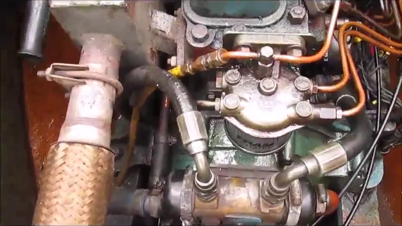 Bleeding a BMC 1800 marine fuel system
