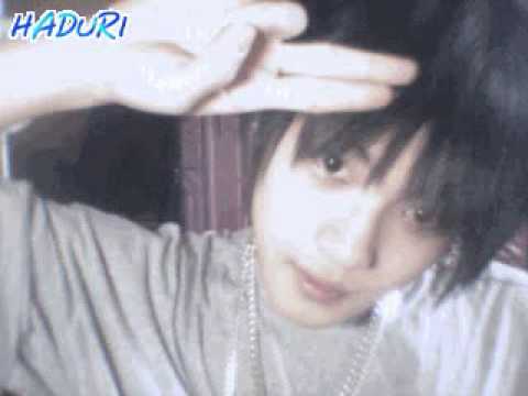 haduri - Aww, wasn't he so adorable and cute back then? He looks so huggable! ❤☆ MY ONLINE ASIAN FASHION CLOTHING & BEAUTY SHOP ☆❤ http://bebekawaii.weebly.com/