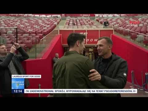 R. Lewandowski otrzymał kapitańską opaskę w barwach Ukrainy od selekcjonera A. Szewczenki