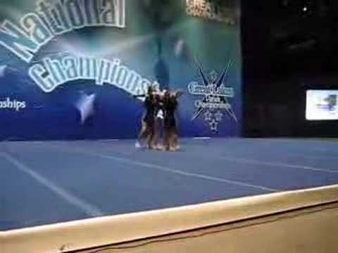 Michigan Spirit Level 6 Stunt Group