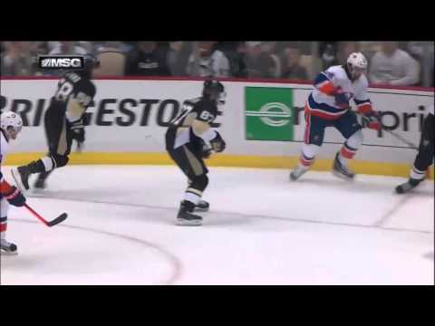 Crosby - watch live hd 720p (60fps) hockey at http://www.hockeystreams.com ---------------- Crosby splits the islanders D for a beauty.