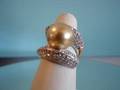 Golden Pearl Ring Abigail