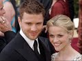 a slideshow of pictures of reese witherspoon & ryan philippe. enjoy & don't forget to comment and rate :d