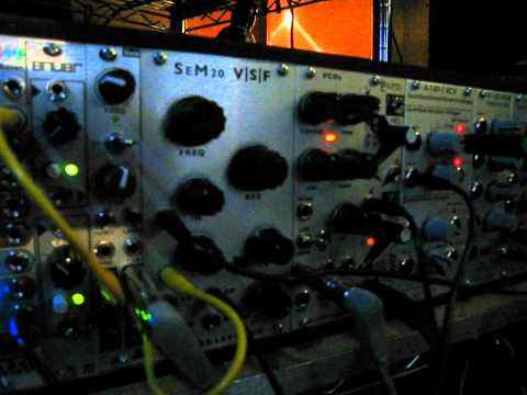 Büglitchoo with CV control