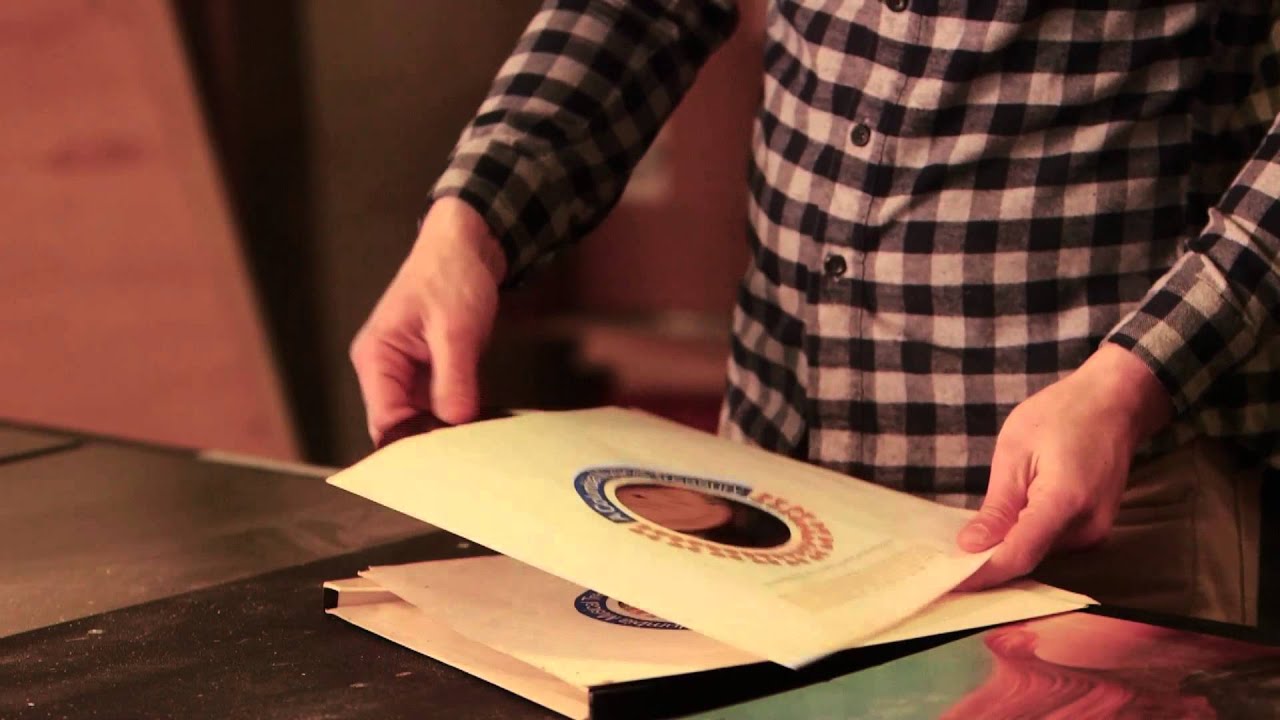 Bombay // Vinyl video thumbnail