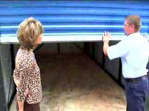 1-800-PACK-RAT Demonstration