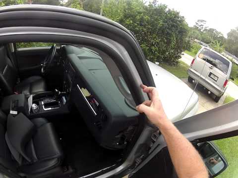 how to fix jeep commander sunroof leak