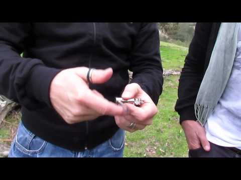 Видео о Выжимка цепи Lezyne CHAIN DRIVE NICKEL