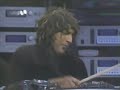 Bekijk muziek clip van Nitin Sawhney met Footprints
