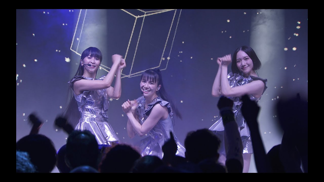 Perfume - "ラヴ・クラウド"ライブ映像を公開 (ロンドン公演「Perfume LIVE 2023 "CODE OF PERFUME"」から) 新譜シングル「Moon」2023年9月6日発売 thm Music info Clip