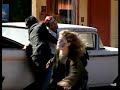 Zombies attack reporter, Halloween Horror Nights in Hollywoo