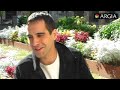 Asier Serrano: Adiskidantzaren gorazarrea da nobela hau