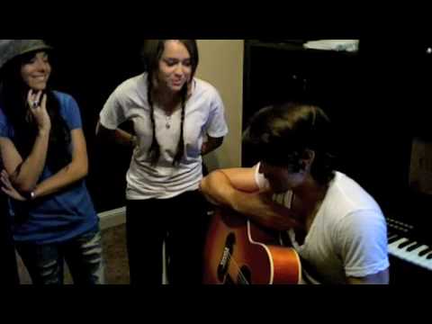 Miley & Mandy Show! Special Guest Justin Gaston!