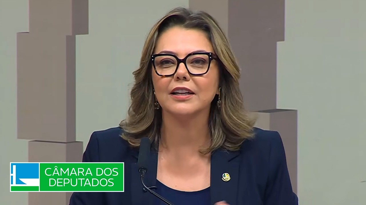 Aprovado relatório que trata do fim da "taxa das blusinhas" (MP 1357/26) - Comissão Mista - 02/09