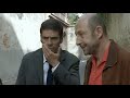 http://www.gaumont.fr : qu'est-ce qu'un ami ? est-ce que j'en ai un ? est-ce que j'en suis un (ou une) ? c'est quoi cette relation �trange qu'on appelle l'amiti� ? qui sont ces gens qu'on aime d'amour et avec qui on ne le fait pas ? qui sont ces gens avec qui ce n'est jamais fini parce que �a n'a jamais commenc� ?
comment je peux faire du bien � mes amis ? est-ce que j'ai le droit d'intervenir dans leur vie sous couvert d'amiti� ?
et jusqu'� quel point ? et au fond, quel est ce sentiment �trange qui m'habite quand un ami a besoin de moi ? un bonheur ou un besoin ?
