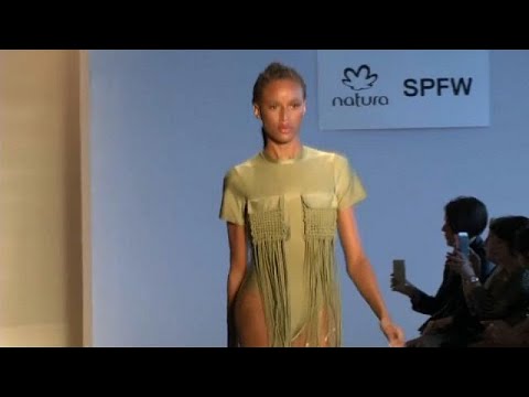 Sao Paulo Fashion Week: Lange Beine, auffällige Des ...