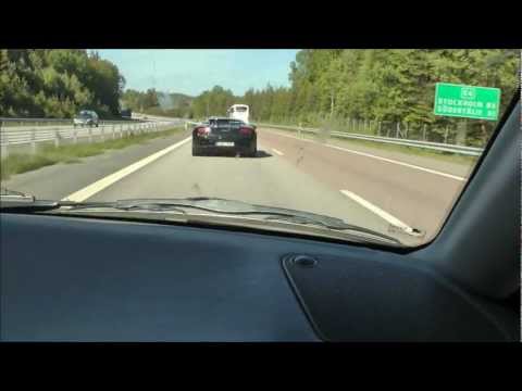 Volvo S40 T4 420hp chasing a Lamborghini Gallardo LP550-2 Tricolore