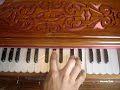 Sason Ki Ma Sung by Nusrat Fateh Ali khan played on the harmonium by Mamo.This was a hit in the 80's.I apologise for some of the mistakes, this was a quick piece done as a request.