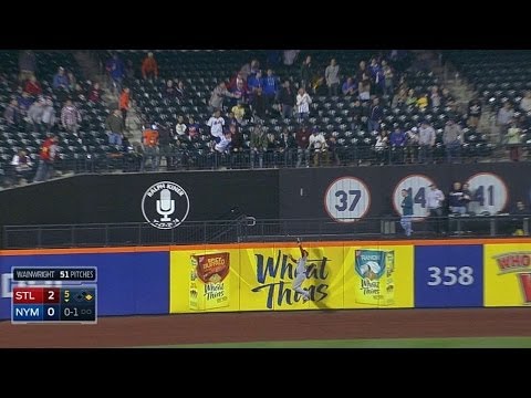 Video: Holliday leaps to rob extra bases