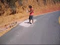 olhem so o efeito dessa bomba caseira...o barulho e bem auto ( mas a minha camera nao capta som mt bem, po issu parece baixo ), eh uma das + poderosas em relac�o aos seu ingredientes!!!

eh issu ai espero q gostem e comentem!!!