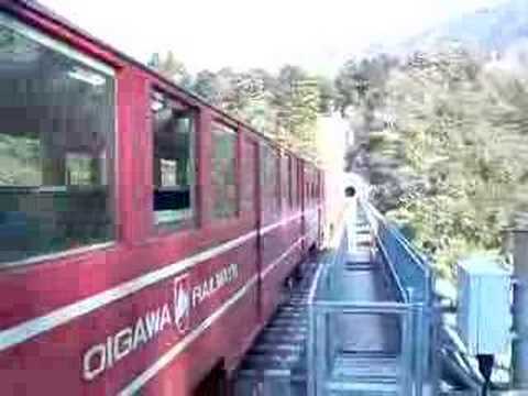奥大井湖上駅にて