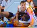 Hansbrough, Davis Win AP Basketball Awards