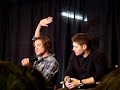 Jared and Jensen Chicago 2009 Panel. Please credit back here or my LJ if you repost! ... 