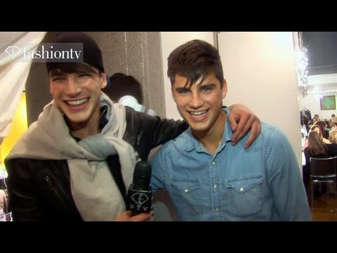 Fashion TV - Versace Fall/Winter 2013-14 BACKSTAGE | Milan Men's Fashion Week http://www.FashionTV.com/videos MILAN - The excitement is reaching its peak at Versace durin...