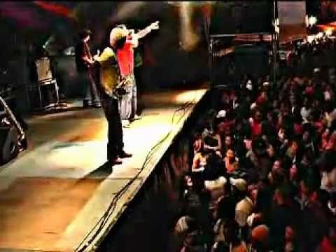 Trio da Huanna ao vivo em Caetité.avi