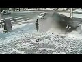 This amazing incident took place in Russia on 21-1-2012.This man amazingly saved himself from a terrible accident by responding in a timely manner.