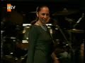 Смотреть клип Sertab Erener - Bahcede