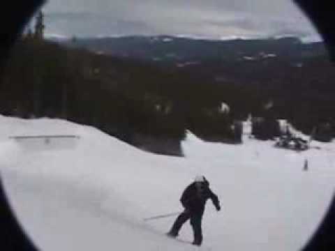 Extreme Skiing 60' cliff drop