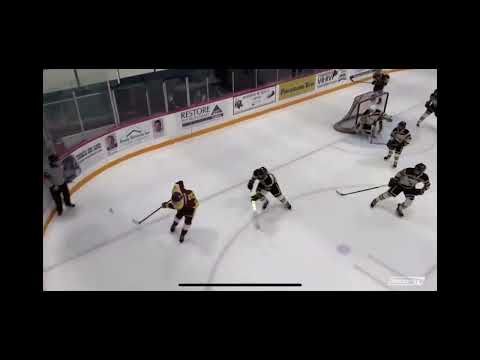 Benefits of making all 5 players interchangeable in the offensive zone by activating the defencemen