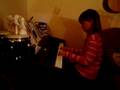 Jewel playing Fleur-de-lis