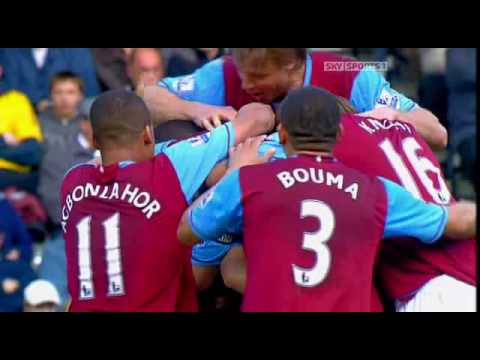 Stilian Petrov long shot goal