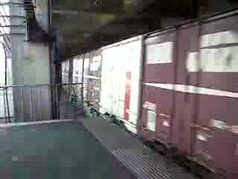 EF65牽引 貨物列車