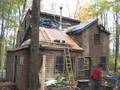videos de Repairing the Roof of My Cabin (time lapse 1 of 2)