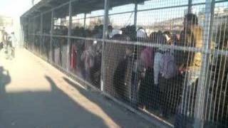 معاناه مخيم شعفاط - بيت الفن الفلسطيني القدس مخيم شعفاط