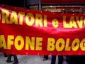 Lavoratori Vodafone Bologna-Volantinaggio 29-09-2007-B