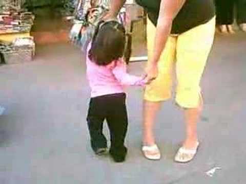 Cute Dance Berenice