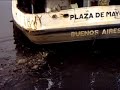Barco zarpando en Buenos Aires