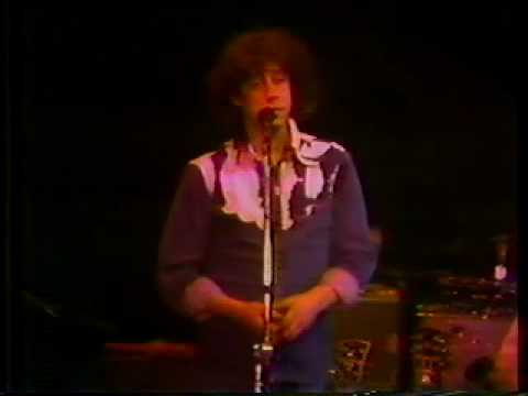 jguth3 - Tour of 1978. Arlo tells his story of Rueben Clamzo! This is a very rare video indeed. You will never see anything like it anywhere. You can listen to this s...