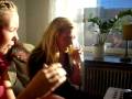 Sandra & Victoria, bussen